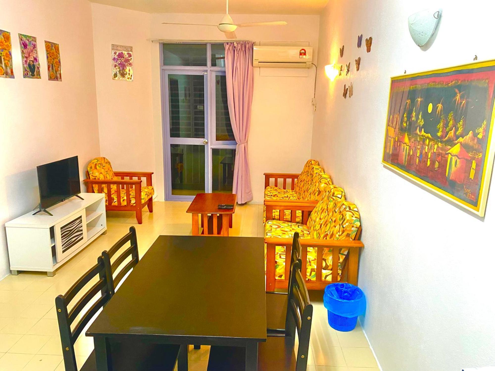 Batu Ferringhi Bayu Emas Apartment Bagian luar foto